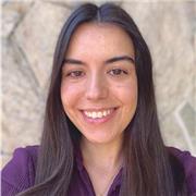 Profesora de diseño y arte para personas de todas las edades